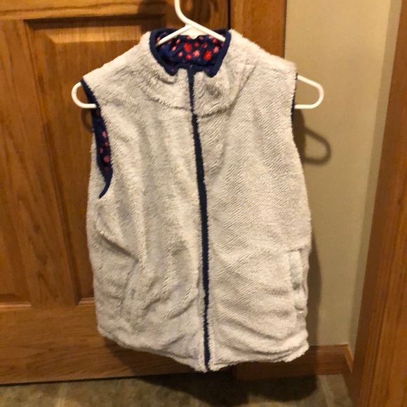Vest - Picture 2 of 2